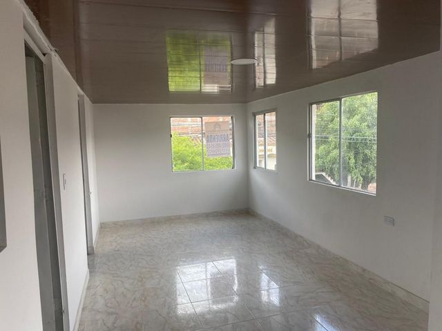 APARTAESTUDIO en ARRIENDO en Cali Cristóbal Colón