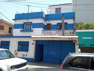 Vendo Casa Como Terreno en San Miguel (189m² de terreno y 261m²)