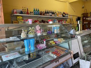 Alquiler Local Comercial - Actualmente Panaderia Funcionando - Opcion Dpto en Planta Alta