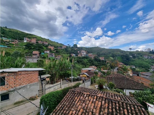 Venta Casa unifamiliar Belén Manzanillo Medellín
