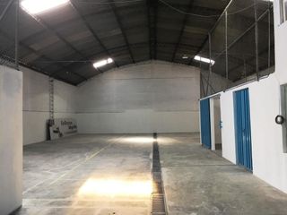 BODEGA INDEPENDIENTE DE 510 M2, SECTOR SOLCA