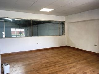 BODEGA INDEPENDIENTE DE 510 M2, SECTOR SOLCA