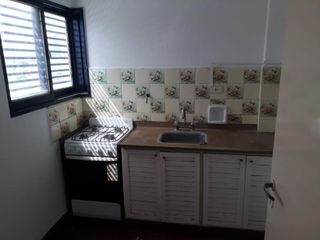 Foto 5 de ALQUILO DEPARTAMENTO 2 DOR ALBERDI COLON 1561