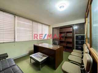 Foto 5 de Inversión Asegurada – Oficina En Pleno Centro De Lima