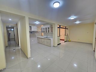 ¡EN VENTA! Hermoso departamento, ubicado en una zona estratégica con buen clima todo el año, ofrece una excelente distribución.

Cerca de restaurant