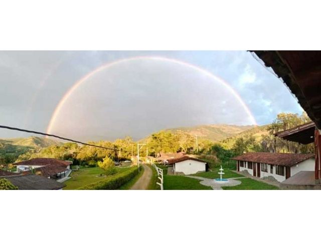 VENDO HOTEL CAMPESTRE EN BUGA T.P