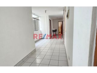 Foto 8 de Departamento Amplio En 2Do Piso Con Potencial Para Vivienda Y Consultorio – Ideal Para Familias O Inversores