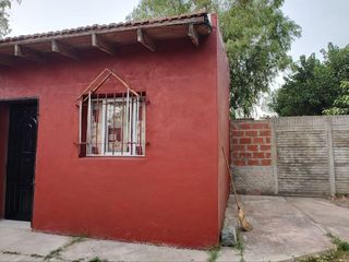Casa en alquiler La Plata 2 dormitorios y cochera