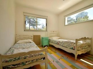 Casa en venta - 3 Dormitorios 2 Baños - Cocheras - Mar del Plata