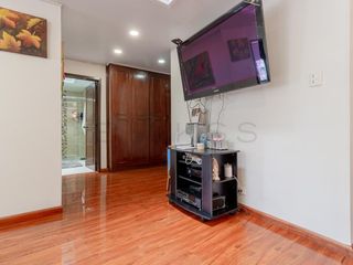 Foto 18 de casa en venta en niza norte. Cod V6406