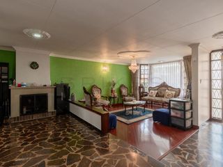 Foto 1 de casa en venta en niza norte. Cod V6406