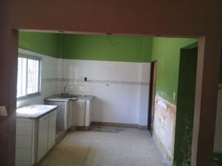 Foto 5 de LOTE IDEAL CONSTRUCTOR EN VENTA VILLA LUZURIAGA &quotEXCELENTE UBICACION"