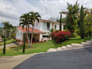Foto 1 de casa condominio en venta en pance. Cod V107774