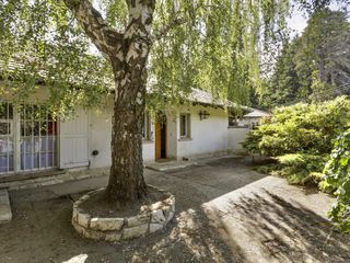 Espectacular casa en venta con costa de lago Nahuel Huapi - Bariloche