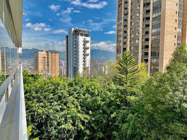ARRIENDO de APARTAMENTO en MEDELLIN