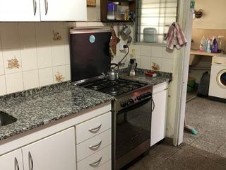 Foto 8 de Departamento y local en VENTA Y ALQUILER sobre Alem al 1200- Monte Grande