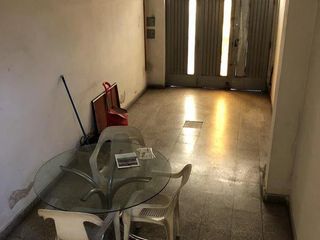 Foto 6 de Departamento y local en VENTA Y ALQUILER sobre Alem al 1200- Monte Grande