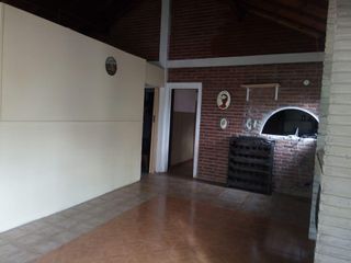 Casa en venta - 2 Dormitorios 2 Baños - Cochera - 600Mts2 - Mar del Plata