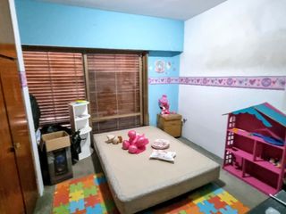 Foto 21 de Chalet en venta en Quilmes Oeste