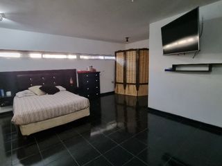 Foto 15 de Chalet en venta en Quilmes Oeste