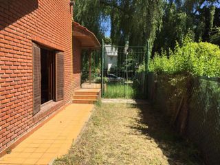 Foto 3 de VENTA Y PERMUTA CHALET 3 AMBIENTES EN BOSQUE MAR DEL PLATA