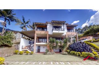 Venta casa muy bonita en Envigado Antioquia