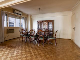 Departamento en  Suipacha al 1200