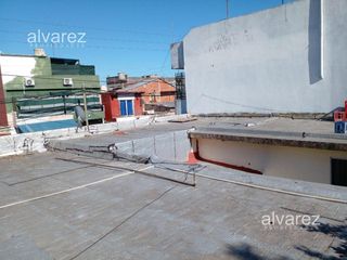 Casa + local venta 3 ambientes  Lomas Del Mirador