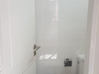 Foto 9 de Venta casa 5 Ambientes. Patio. Liniers