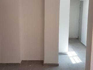Foto 25 de Venta casa 5 Ambientes. Patio. Liniers