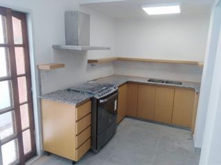 Foto 26 de Venta casa 5 Ambientes. Patio. Liniers