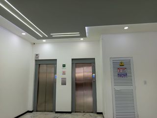 Foto 9 de oficina en venta en el lago. Cod V51823