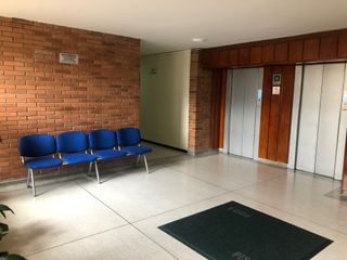 Foto 7 de oficina en venta en el lago. Cod V51823