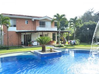 Foto 2 de casa condominio en venta en pance. Cod V12270