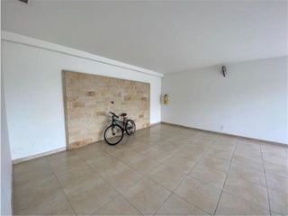 Se vende linda casa en Pance
