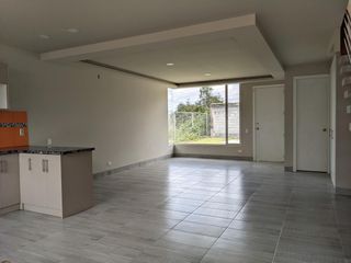 Foto 3 de Alquiler linda casa por estrenar, Urbanización privada, Nayón - Tanda, Sector Rancho San Francisco