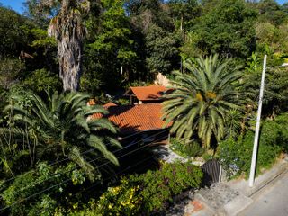 Hermosa casa con manantial natural en el corazón de Vilcabamba