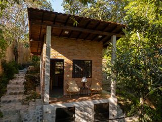 Hermosa casa con manantial natural en el corazón de Vilcabamba