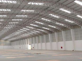 Foto 4 de ARRIENDO BODEGAS INDUSTRIALES 1000M2, 2000M2, 3000M2, HASTA 12000M2 EN PIFO