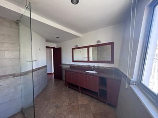 Ponceano, Departamento en renta, 324 m2, 4 habitaciones, 4 baños, 2 parqueadero