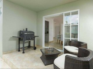 Foto 9 de venta de Casa con buenos acabados  en Urb. Casa laguna a 5 minutos del Riocentro  Dorado