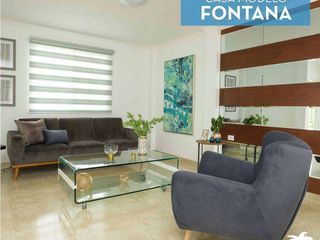 Foto 4 de venta de Casa con buenos acabados  en Urb. Casa laguna a 5 minutos del Riocentro  Dorado