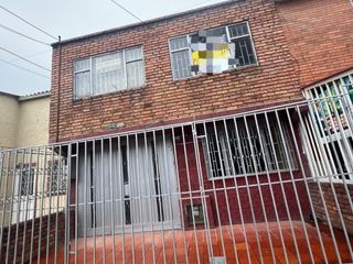 Foto 1 de casa en arriendo en camilo torres kennedy. Cod A119915