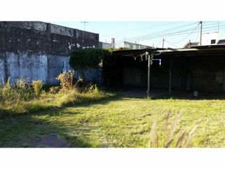 Foto 12 de EXCELENTE LOTE DE 320M2 A 50 METROS DE AV J. M. DE ROSAS