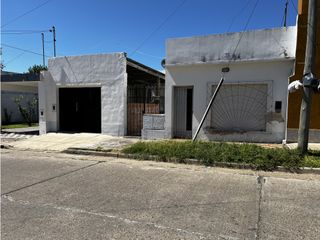 Vendo Casa con departamento en Concepción del Uruguay, Entre Ríos.