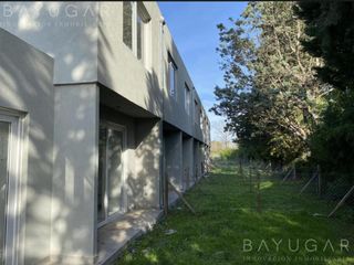Venta Duplex  - Manzanares Chico / Pilar - 3 y 4 ambientes