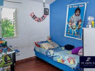 Departamento en venta de 4 dormitorios c/ cochera en B° Arturo Illia