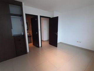 Foto 7 de Vendo departamento en River Towers de la Puntilla, Vía Samborondon (J Luna)
