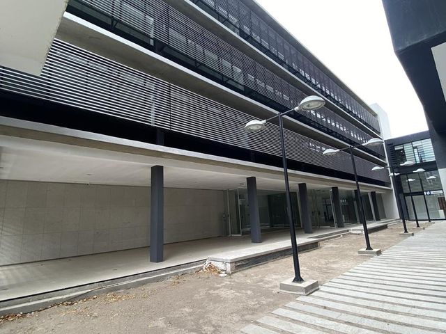 ALQUILER OFICINA COMERCIAL 145 m2 - Talero al 465 - Neuquén Capital