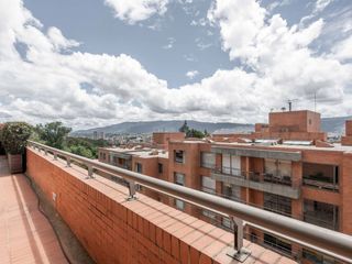 Foto 1 de apartamento en venta en colinas de suba. Cod V6330